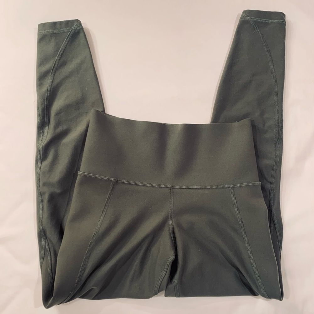 Old Navy Active Elevate Crop Legging Built-In Sculpt